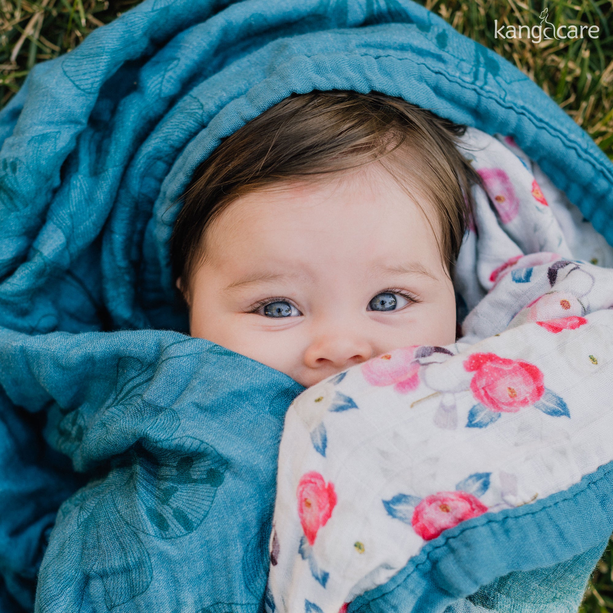 Kanga Care Bamboo Muslin Blanket Baby Lily reversible